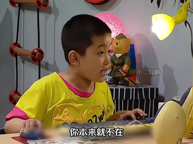 家有儿女童星被女儿现场追星认出，引发网友热议