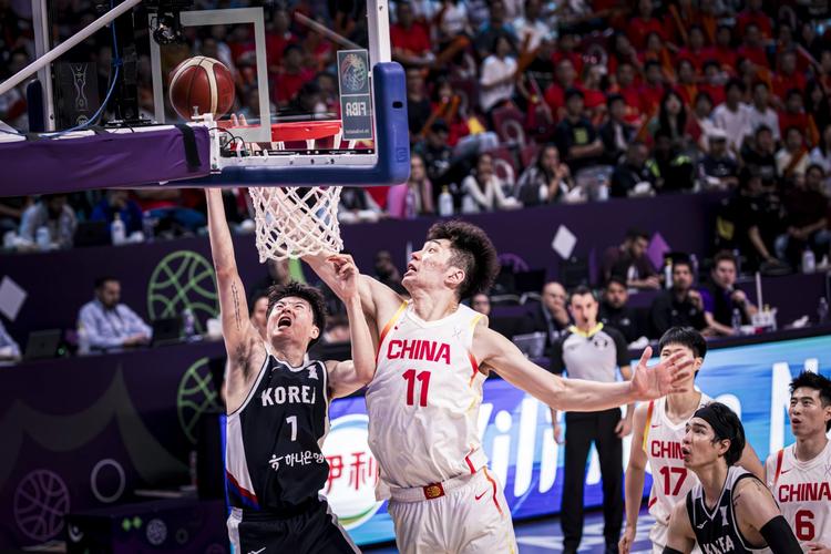 中国男篮重返亚洲杯决赛舞台，时隔十年再创辉煌