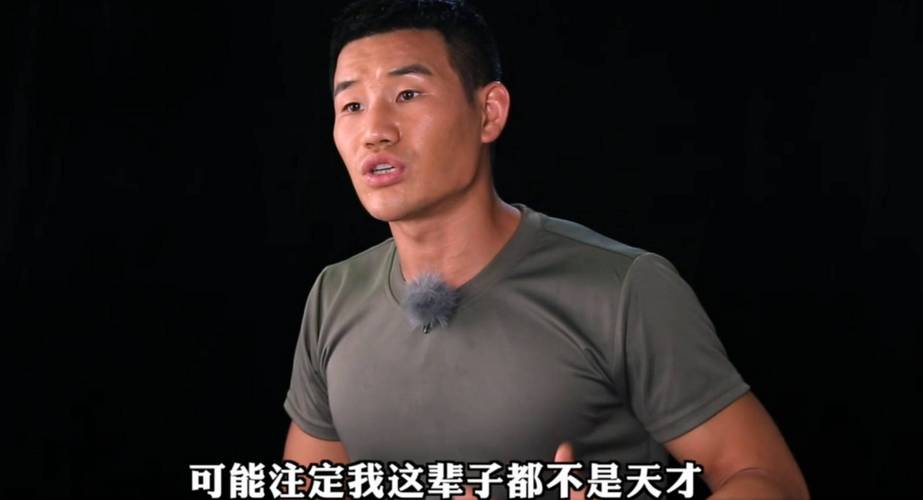 嘎子谢孟伟直播穿警服骂人事件回应标题，谢孟伟就直播穿警服骂人事件发声，澄清真相。
