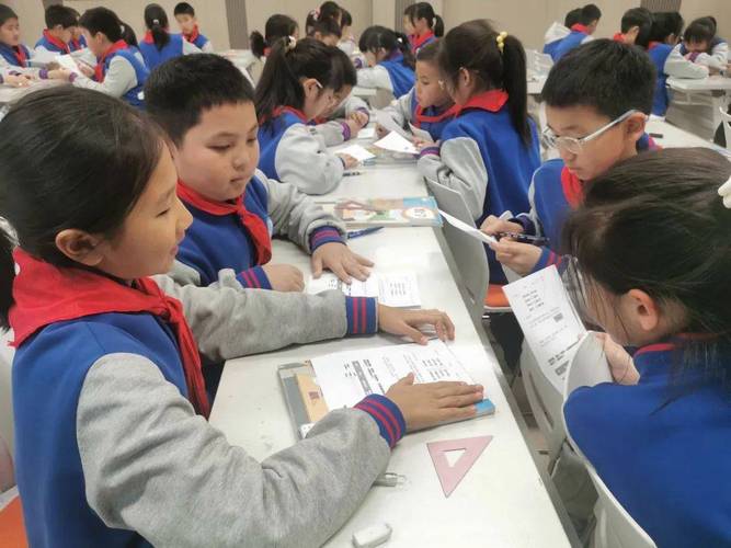 如何给小学生上数学课？