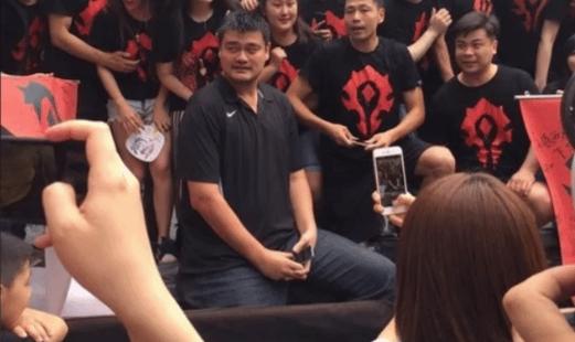 姚明谈近期状态,专注训练,备战魔兽的挑战 姚明谈近期状态,专注训练,备战魔兽的挑战