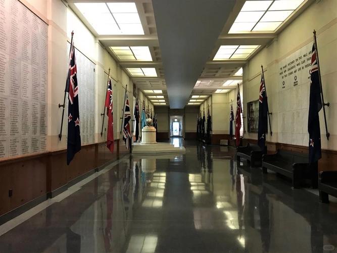 美国加州奥克兰博物馆遭大规模盗窃事件震惊全球