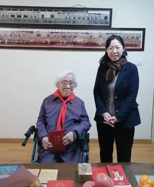 致敬百岁女科学家萨本茂，一生献身于科学事业，传奇人生终落幕