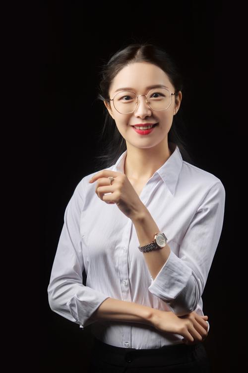 李媛小学数学名师教学实力如何?家长评价如何?孩子学习效果怎样?